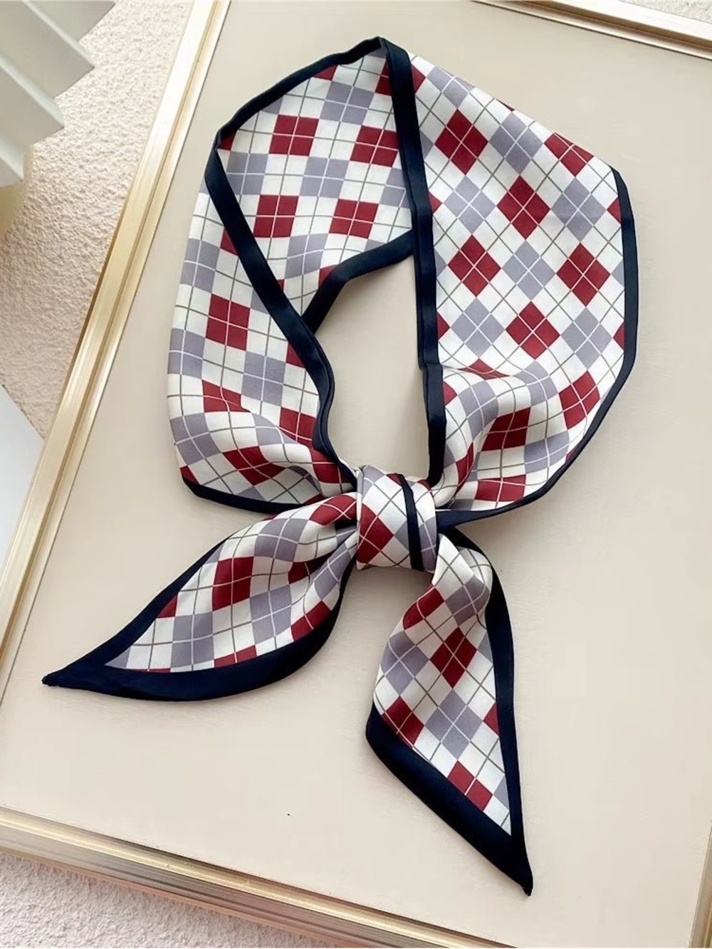 NWT Crimson Frost  Luxe Classic Argyle Neck Scarf - Crimson  & Gray Pattern